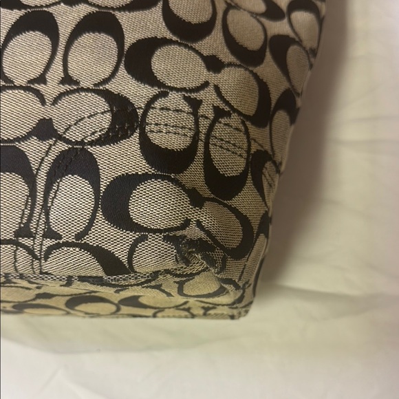 Coach Black and Tan Signature Tote with Leather Handles and leather Coach wallet - Picture 13 of 17